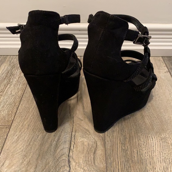 Wedges - Picture 4 of 11